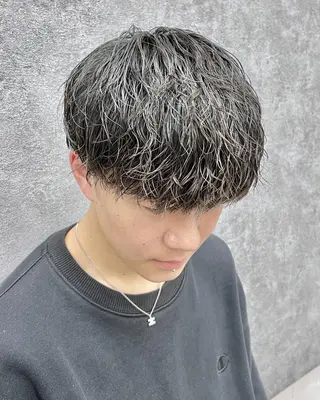 パーマ メンズ GLOP HOMME 店長　アオトのヘアスタイル