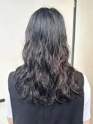 セミロング パーマ ryuei /原宿のヘアスタイル