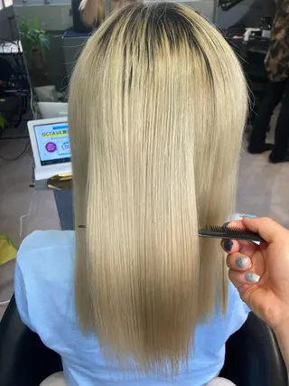 セミロング 髪質改善☺︎縮毛矯正 ふじい まりんのヘアスタイル