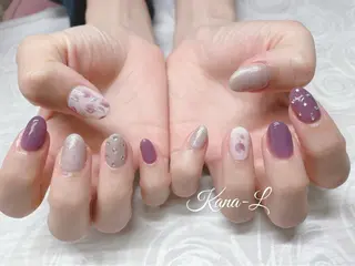 カラー ネイル 芦辺 香奈のネイルデザイン