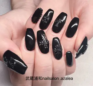 ネイル R inのネイルデザイン