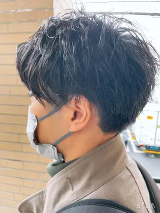 ショート こすげひろと カラー講師のヘアスタイル