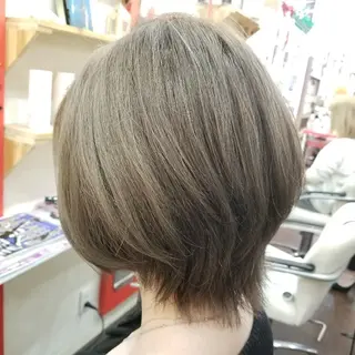 ショート カラー 植田 /エクステ /ブリーチ/髪質改善のヘアスタイル