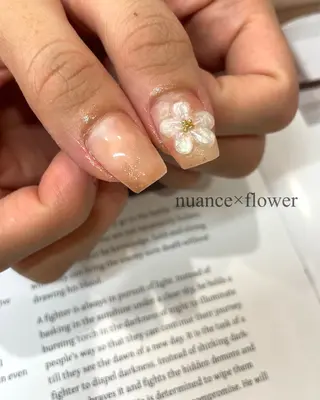 ネイル Allure 吉村瑞月のネイルデザイン