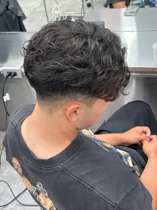 ショート カラー パーマ メンズ メンズパーマ特化 🔥韓国ヘア職人🔥のヘアスタイル