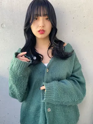 ロング レイヤーカット /透明感/千葉怜寿のヘアスタイル