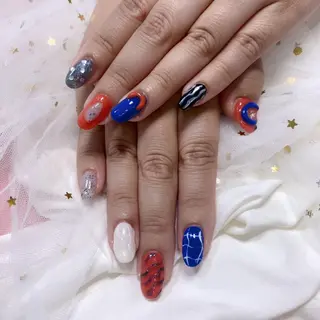 ネイル ジョリ En 💞🦋のネイルデザイン