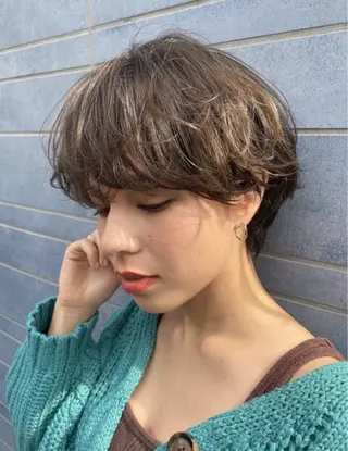 カラー LOuNICA/銀座 RYUNOSUKEのヘアスタイル