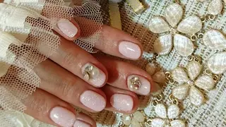 ショート ミディアム セミロング ロング カラー ヘアアレンジ メンズ キッズ ネイル まつエク プライベートサロン HA♥NAのマツエク・マツパデザイン