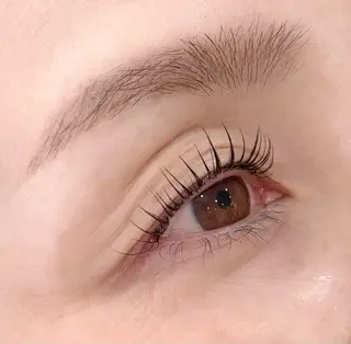 マツエク・マツパ soi.所属・f. harukaのネイルデザイン