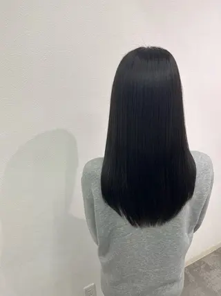 ロング カラー vita:re所属・五十嵐 さくらのヘアスタイル