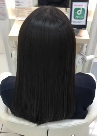 セミロング Ash 山田 勇太のヘアスタイル