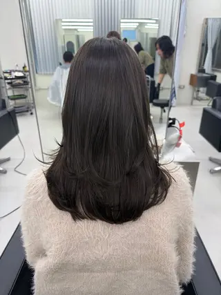 セミロング カラー 表参道/赤み無し 透明感 colorのヘアスタイル