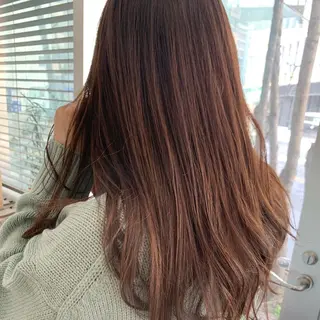 ロング カラー fio マナミのヘアスタイル