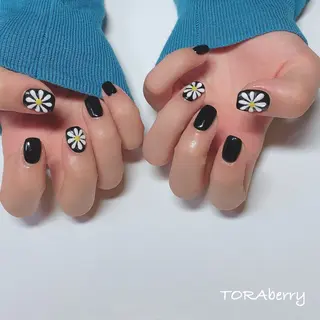 ネイル ネイリスト なつみのネイルデザイン