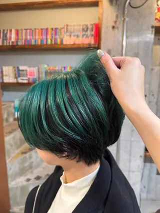 ショート カラー マツダテホノカ🌼 ボブ・ハイトーン🌼のヘアスタイル