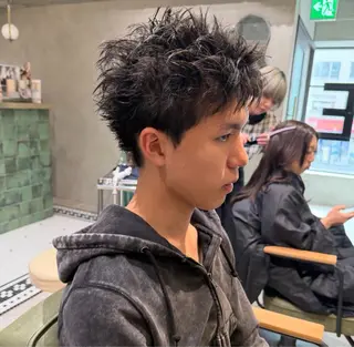 パーマ メンズ ハイトーン/パーマ/ メンズ / 櫻本🌐のヘアスタイル