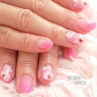 ネイル KOYAMA KIMIEのネイルデザイン