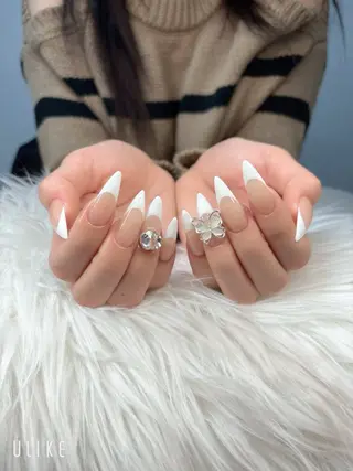 ネイル T-lee Nailsalonのネイルデザイン