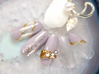 ネイル ビューティーサロン ヘゼリヒのネイルデザイン