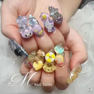 ネイル M✨ワンホン風ネイル パラジェル取扱🦋リのネイルデザイン