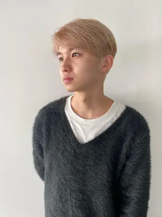 カラー ボブ/レイヤー /河内温太のヘアスタイル