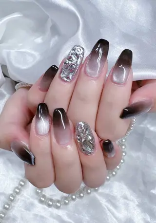 ネイル 高島 夏海のネイルデザイン