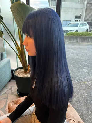 ロング 高橋 朝露のヘアスタイル