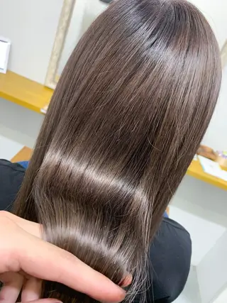 ロング 🥇近藤 恭輔🥇 Recharme新保のヘアスタイル