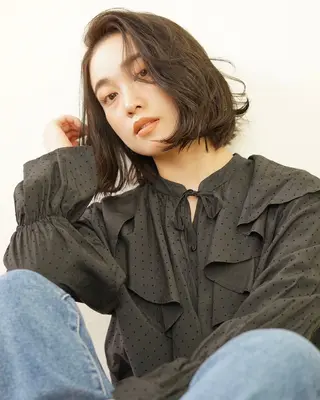 ミディアム カラー 艶髪/透明感/ 三宅晴香のヘアスタイル