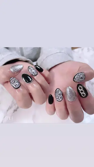 ネイル 高草木 桃香のネイルデザイン