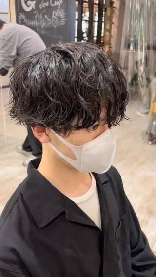 ミディアム パーマ メンズ メンズStylist 山根慧のヘアスタイル