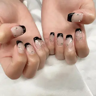 ネイル AKI ♥︎のネイルデザイン