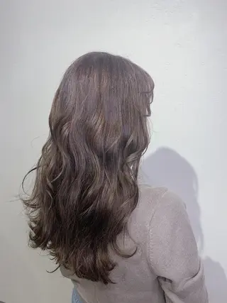 ロング カラー _WHITE 天神店 YUMEKA🐻のヘアスタイル