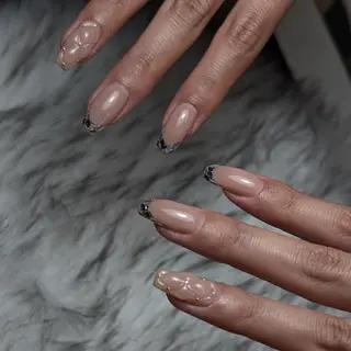 ネイル RUNWAY 　　の眉毛・アイブロウイメージ