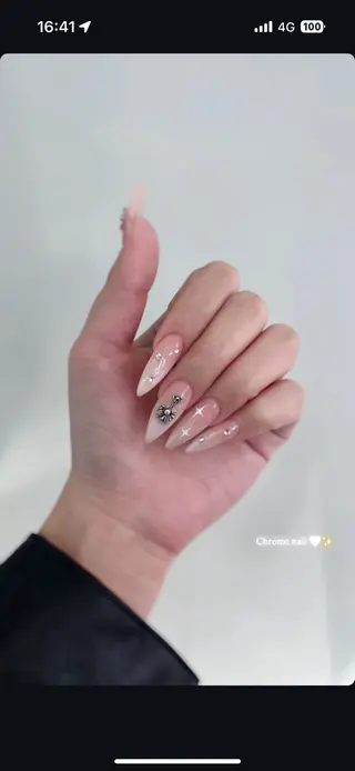 ネイル Nail Salon L'arc所属・💊大阪/心斎橋 moni🧠のネイルデザイン