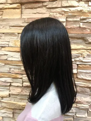 ロング 本多 美羽のヘアスタイル