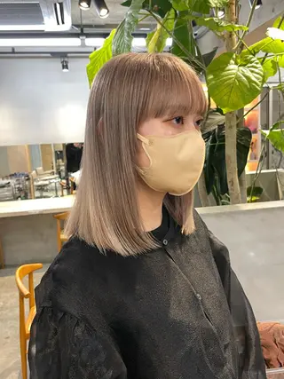 ミディアム カラー マツエク・マツパ アイブロウ ミルクティーベージュ 🩰🤎miharuのヘアスタイル