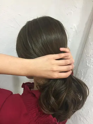 セミロング カラー 伊藤 優希のヘアスタイル