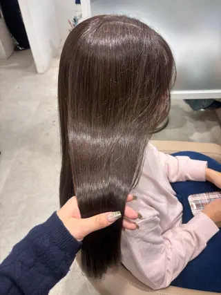 カラー 石井 せなのヘアスタイル