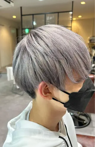 カラー メンズ 中野 莉早のヘアスタイル