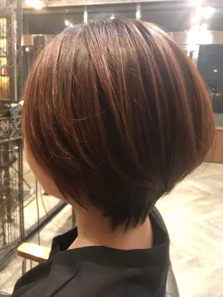 ショート カラー 藤木 雅俊のヘアスタイル