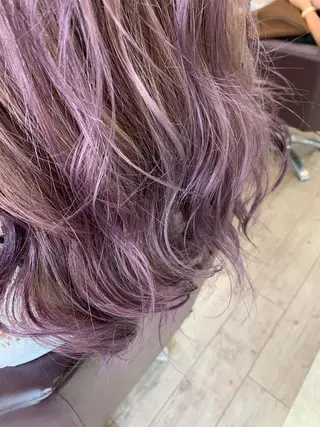 ロング カラー BELCHIC所属・松本 亮のヘアスタイル