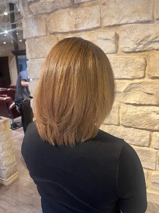 ミディアム Luce府中所属・透明感カラー🫧 ミクのヘアスタイル