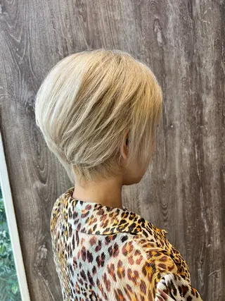 カラー 🎄flowria 🎄花田圭一のヘアスタイル