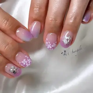 ネイル nail salon Anregalo《アンレガロ》所属・橋本 麻未のネイルデザイン
