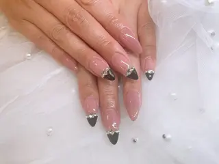 ネイル cachette. 尾関のマツエク・マツパデザイン