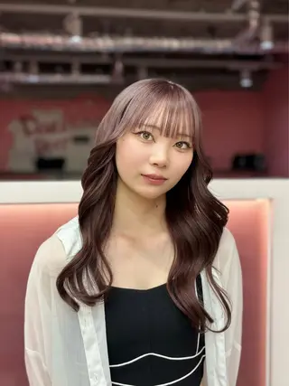 ロング カラー 田中麻鈴/ハイトーン /ミルクティーのヘアスタイル