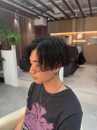 ミディアム パーマ メンズ 山下 光太郎のヘアスタイル