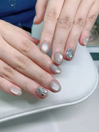 ネイル えい このネイルデザイン